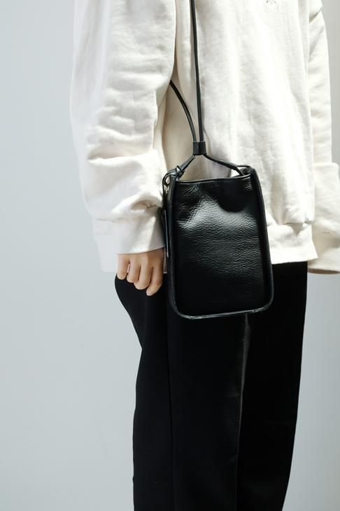 POMTATA (ポンタタ) | OWEN LEATHER SHOULDER (black) | 鞄 ショルダー