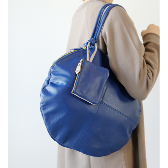 POMTATA (ポンタタ) | ENVAN TATE TOTE (navy) | 円形 トートバッグ たてトート 定番 人気 牛革 レザー