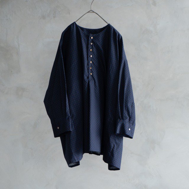 the last flower of the afternoon | 明滅する秋 rectangle blouse ...