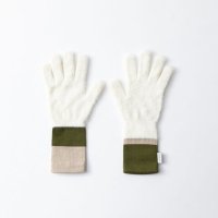 TRICOTE | BORDER ASYMMETRY GLOVES (white) | 手袋 グローブ トリコテ シンプル あたたかい 20代 30代 40代の商品画像