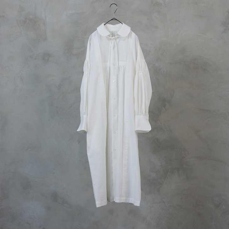 the last flower of the afternoon | 指間の光 Smock dress (white) | ワンピース お洒落