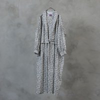 the last flower of the afternoon | LIBERTY FABRICS / Layered dress (light gray / black) | ԡ ޯξʲ