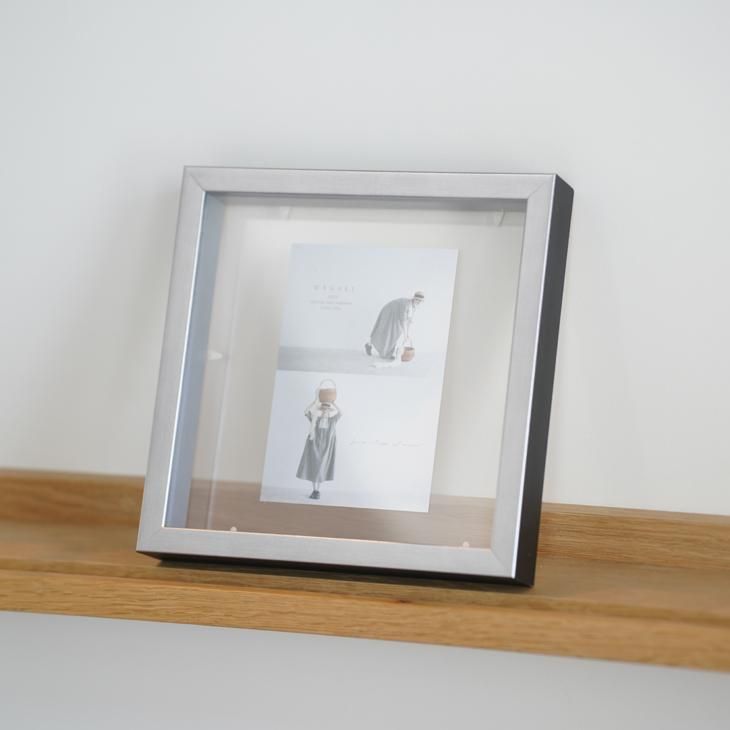 く*ん様 北朝鮮　金属製フレーム アート作品 約42cm x 32cm APJ】アートボックスフレーム＜オーク＞の通販|フォト