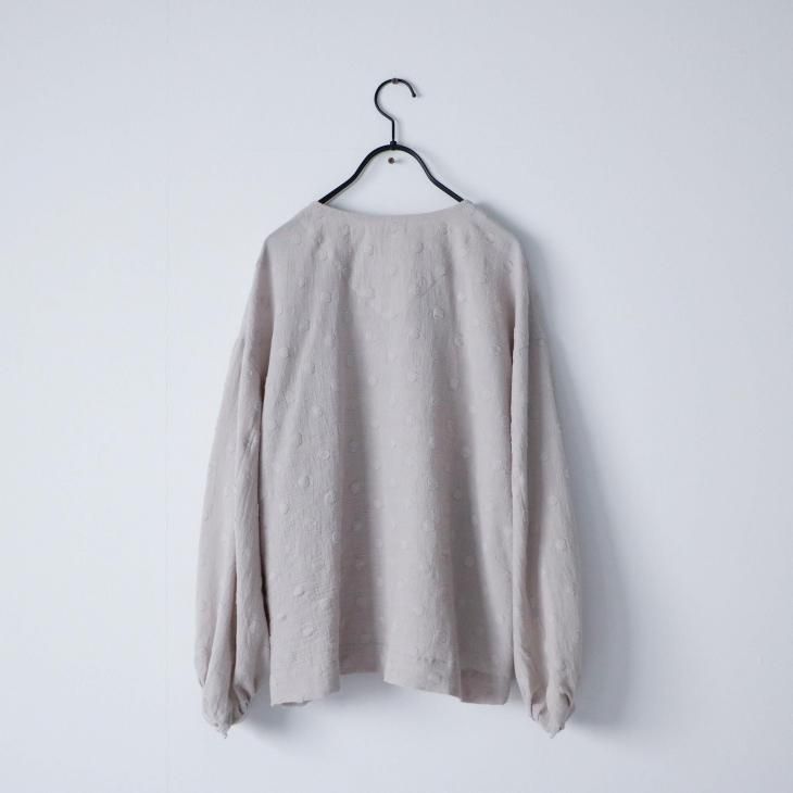 MAGALI | コットンスノードット・フリルブラウス (ラベンダーグレイ