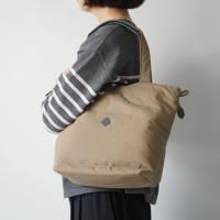 CLEDRAN (クレドラン) | CITRO PURSE TOTE (light brown) | トートバッグ ナイロン ライトブラウン 軽量の商品画像