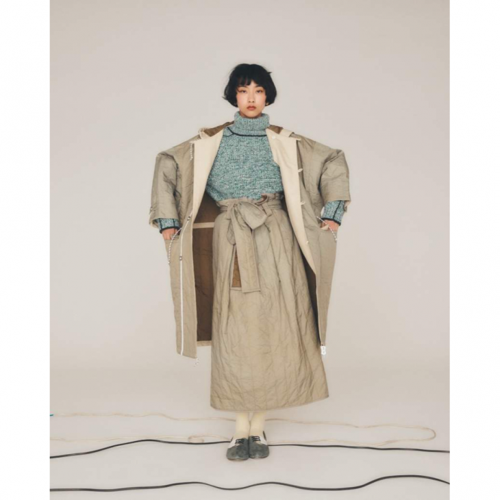 新品タグ付きsneeuw(スニュウ)キルティングプルオーバー sneeuw -スニュウ- エンベローププルオーバー 香川県高松市の