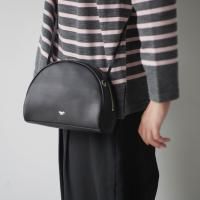 blancle (֥󥯥) | OILED SMOOTH LEATHER HALF CIRCLE SH (black) | Хå ܥȥξʲ