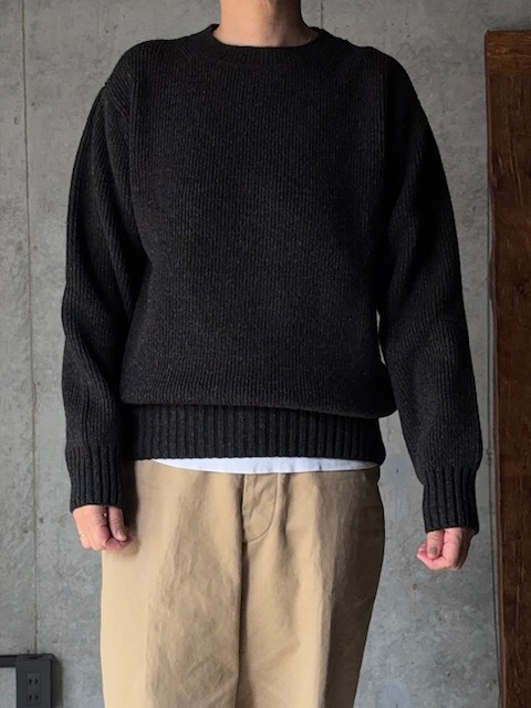 comm. arch. Hand Framed Crew Neck P/O (Dark Mosaics) - calme