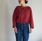 <img class='new_mark_img1' src='https://img.shop-pro.jp/img/new/icons47.gif' style='border:none;display:inline;margin:0px;padding:0px;width:auto;' />comm.arch. Organic Cotton Square Neck TeeAntique Red