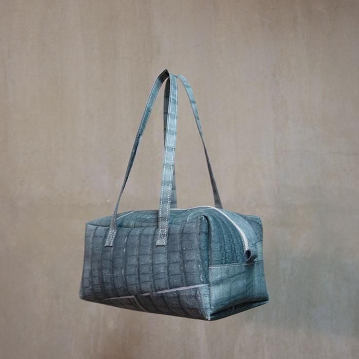 LUISA CEVESE RIEDIZIONI 2504-14 Large zipped bag with medium