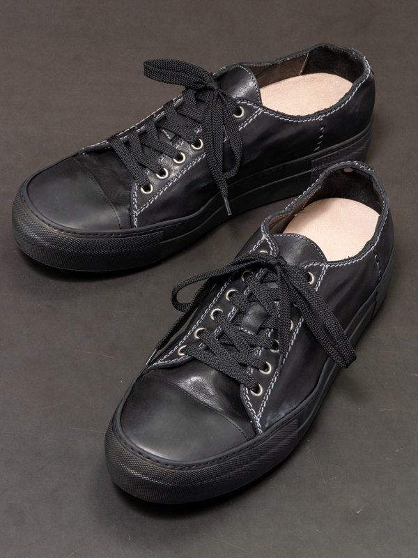 incarnation】HORSE LEATHER LOW CUT SNEAKER HAND DYED