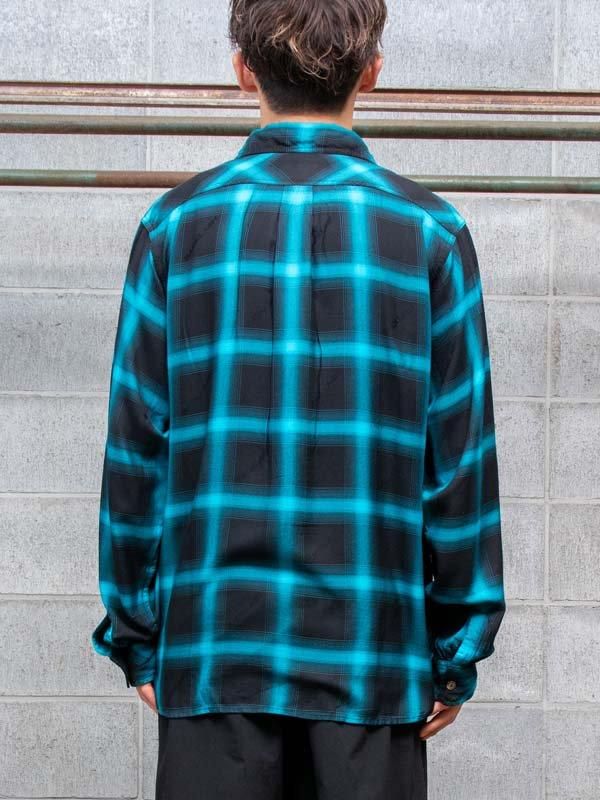 isamukatayama backlash シルク混　レーヨンシャツ　レッド ISAMU KATAYAMA BACKLASH - レーヨンチェック シャツ （RED