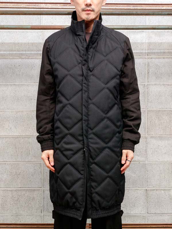 DEVOA】 Coat Quilted wool gabadine / BLACK - vektrize.com｜京都裏寺町でDEVOA、incarnation、individual  sentiments、ISAMU KATAYAMA BACKLASH、KLASICA、山内等を取り扱うセレクトショップ