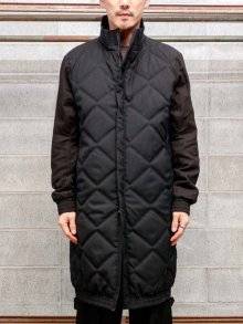 DEVOA Coat Quilted wool gabadine / BLACK