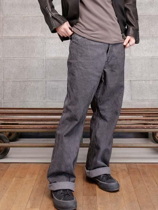 BACKLASH　タック入りウールパンツ チャコールグレーストライプ BACKLASH タック入りウールパンツ チャコールグレーストライプ