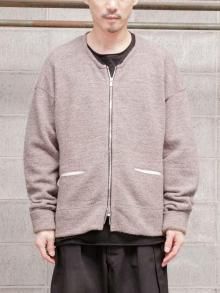 KLASICA Shetland wool Anatomical Cut Zip Cardigan /SAND<img class='new_mark_img2' src='https://img.shop-pro.jp/img/new/icons1.gif' style='border:none;display:inline;margin:0px;padding:0px;width:auto;' />