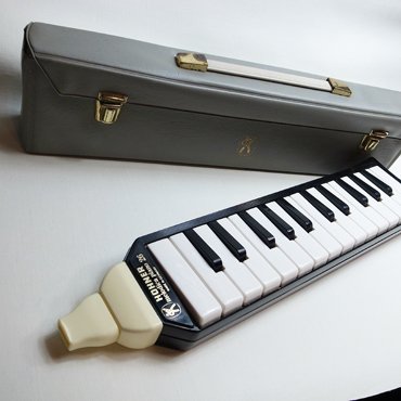 Vintage Melodica □ HOHNER Piano 26 - piquant