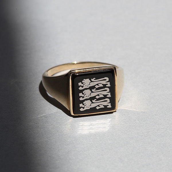 英国 バーミンガムホールマーク B&B イングランド王室紋章 ブラックオニキス 9CT ゴールドシグネットリング 25号