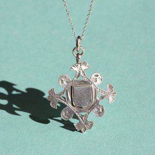 売りクリアランス ヴィンテージ シルバー製ネックレス 宝石
