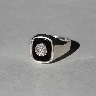 BRITISH VINTAGE 1981 J.W.J BIRMINGHAM HM ST. CHRISTOPHER  BLACK ONYX SILVER SIGNET RING JP23