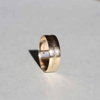BRITISH VINTAGE 1983 S&W LONDON HALLMARKED 9CT/9K GOLD BAND RING JP22.5