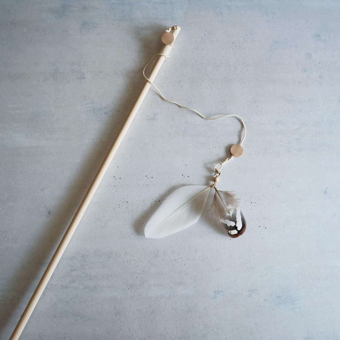 Fish The Cat / FeatherΡ