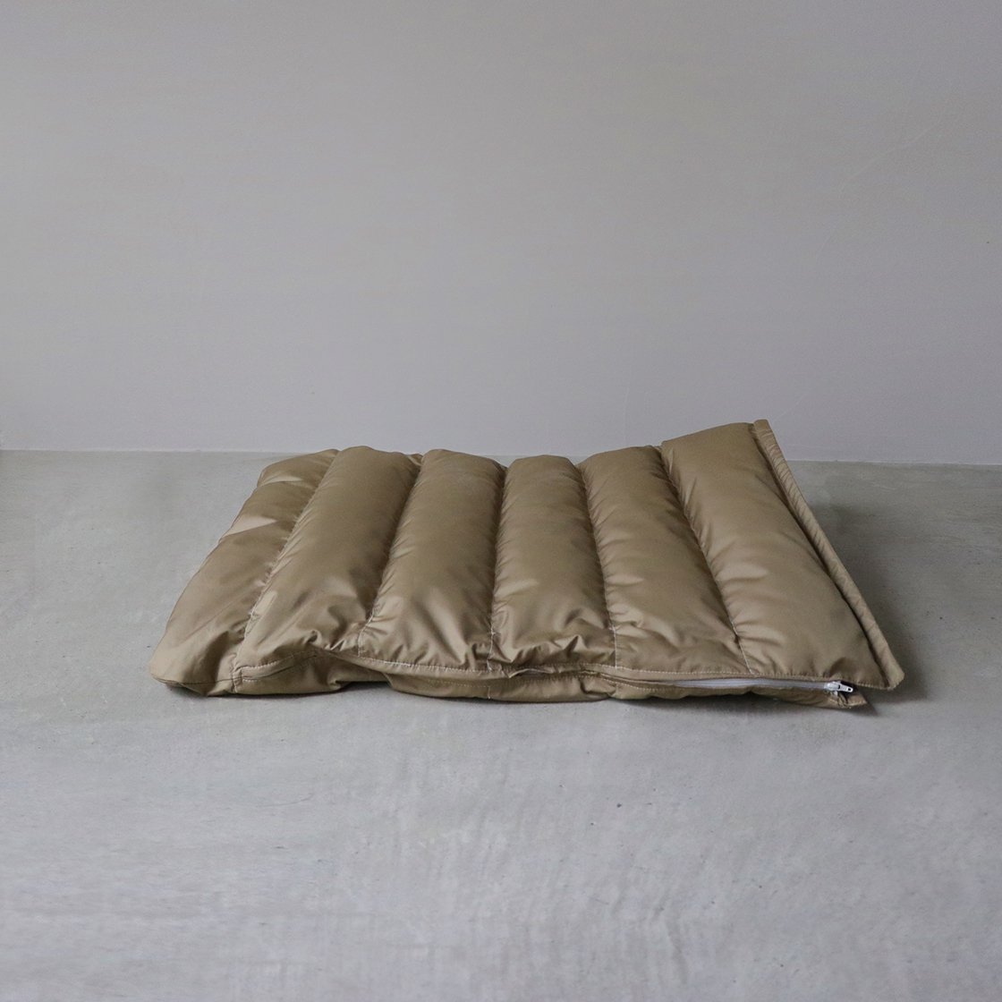 ＜予約販売＞necoto Recycledown sleeping bag【brown】
