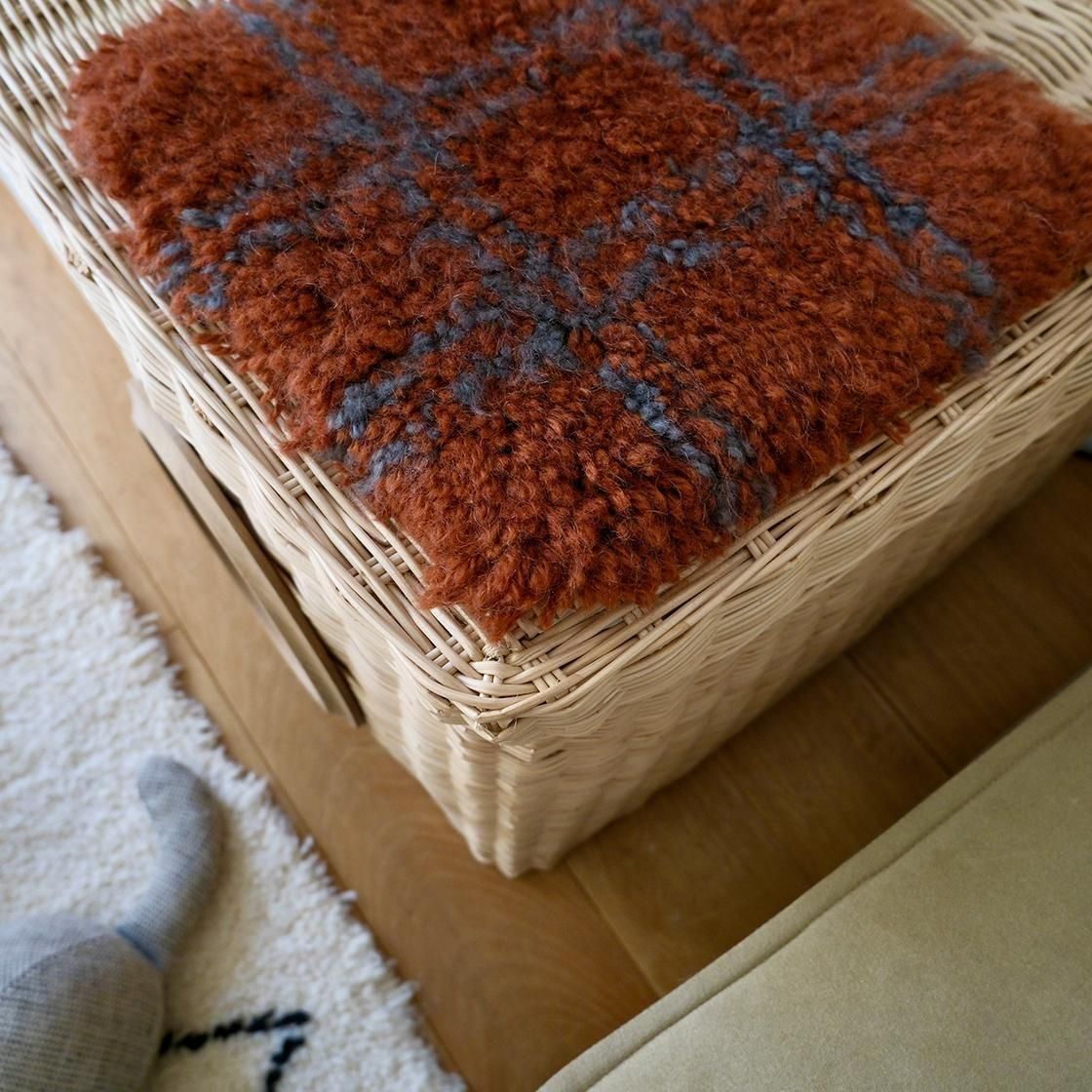 <img class='new_mark_img1' src='https://img.shop-pro.jp/img/new/icons5.gif' style='border:none;display:inline;margin:0px;padding:0px;width:auto;' />12/ȯءۥΥåƥ󥰿 CAT MAT / Pottery
