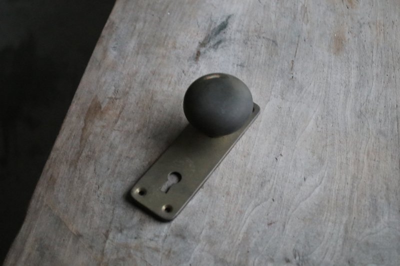 KUROKAWA　真鍮鍵穴付きドアノブ　鍵付き　BS63ミリ - つむぎ商會