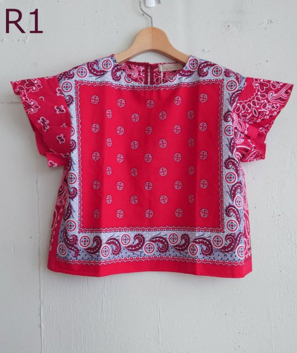 RED【VINTAGE,USED】FLARE SLEEVE BLOUSE(フレアスリーブブラウス）<img class='new_mark_img2' src='https://img.shop-pro.jp/img/new/icons6.gif' style='border:none;display:inline;margin:0px;padding:0px;width:auto;' />