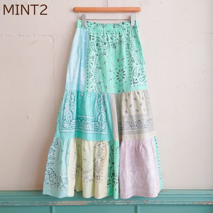 MINT2Τ/SPECIAL VINTAGE,USEDPATCHWORK TIERED SKIRT