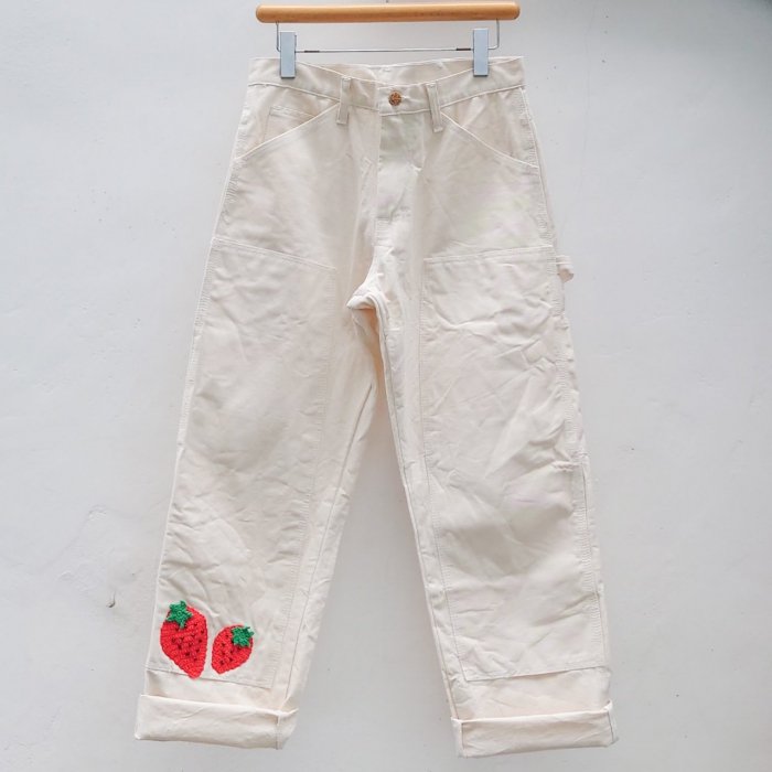 BLACK seeds/LAST1STRAWBERRY PATCH PAINTER PANTS <img class='new_mark_img2' src='https://img.shop-pro.jp/img/new/icons8.gif' style='border:none;display:inline;margin:0px;padding:0px;width:auto;' />