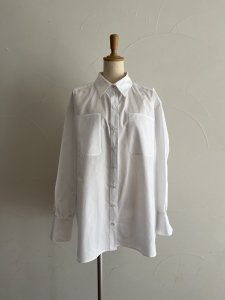 ڼۢ05. White Shirt