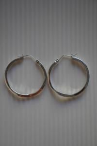 新作 シルバーフープピアス/ラウンド】 - JULYNINE