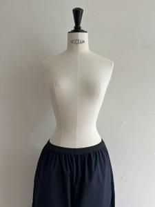 ジュライナインJULYNINE タックパンツ ネイビー 日本製 M 2024AW