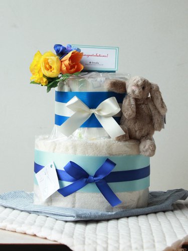 ふわふわウサギのおむつケーキ 2段 ブルー おむつケーキの店アンドラブリー Lovely