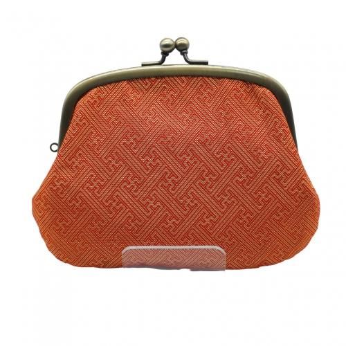 筑前ぎゃらりい - 博多織と博多人形