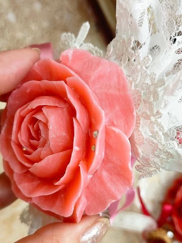 ソープカービング | 薔薇とレースのオーナメント - ◇Little Anne