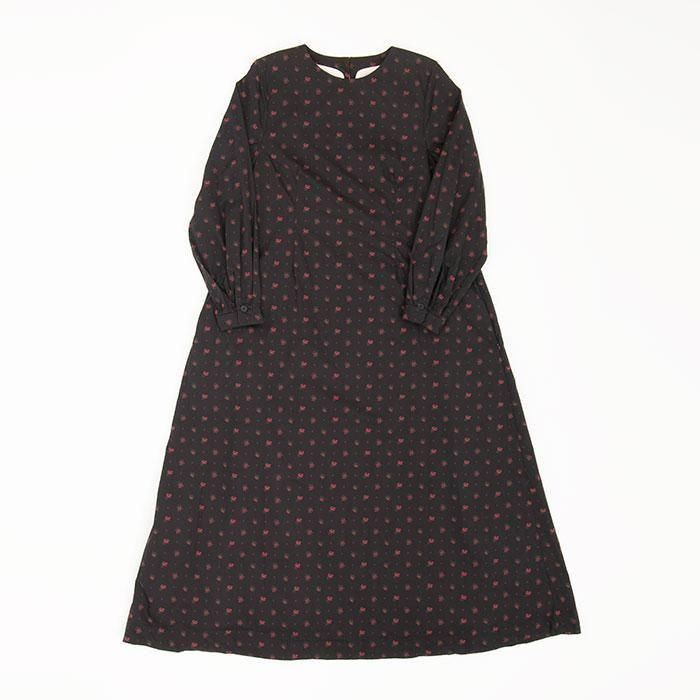 ヤエカリバティワンピース yaeca YAECA ヤエカ リバティ柄 ワンピース - メルカリ