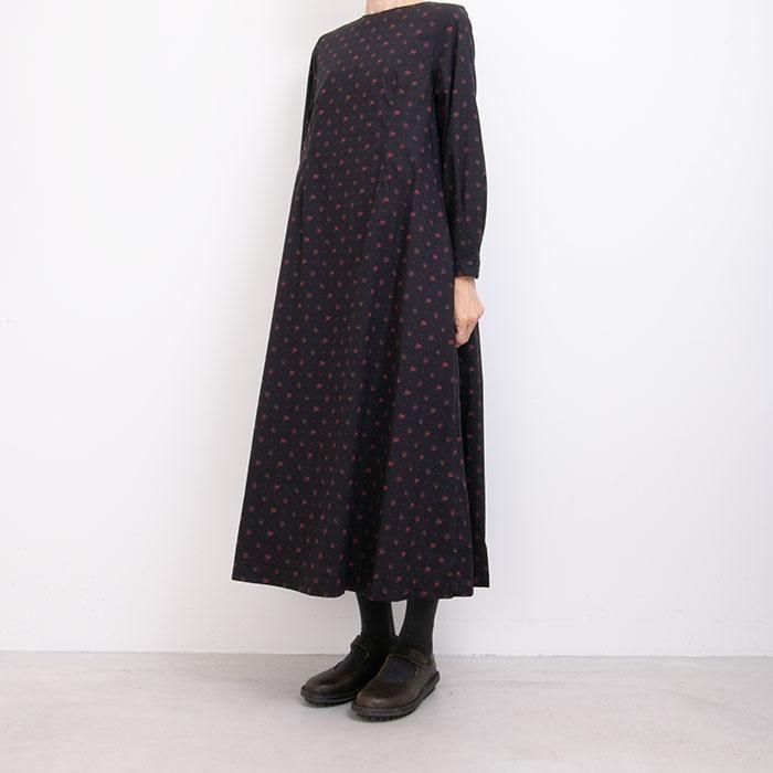 ヤエカリバティワンピース yaeca YAECA ヤエカ リバティ柄 ワンピース - メルカリ