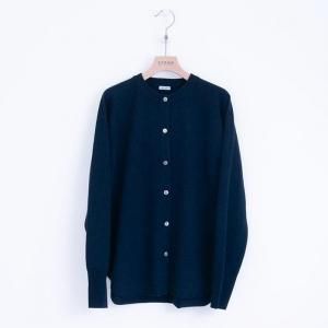 <img class='new_mark_img1' src='https://img.shop-pro.jp/img/new/icons47.gif' style='border:none;display:inline;margin:0px;padding:0px;width:auto;' />homspun ホームスパン ラム12G クルーネックカーディガン(ネイビー) 新商品