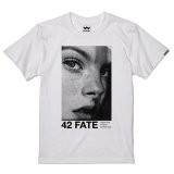 :SYNTHESIZE | '42 FATE' S/S T-SHIRT<img class='new_mark_img2' src='https://img.shop-pro.jp/img/new/icons47.gif' style='border:none;display:inline;margin:0px;padding:0px;width:auto;' />