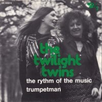 TWILIGHT TWINS / THE RYTHM OF THE MUSIC(7)