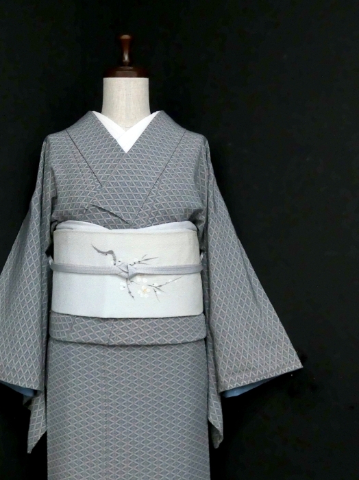ゆめsaku2 新品 さが美謹製 片身替わり 着物 正絹 仕付け糸付“優しい光 