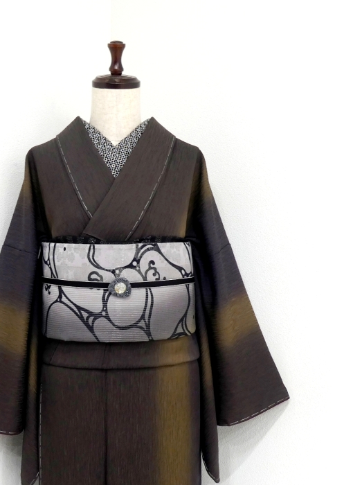 森光子さんの十字絣の紬の着物身丈１６２センチ