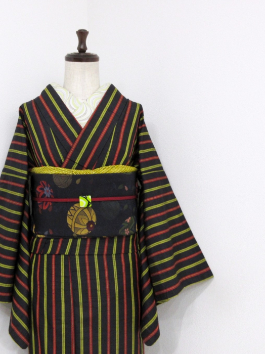 ち*よ様 新品　美品　袷　紋付　縮緬　色無地　フルセット　身丈156 裄丈66 商品検索 - 雅星本店 －アンティーク着物リサイクル着物の通販