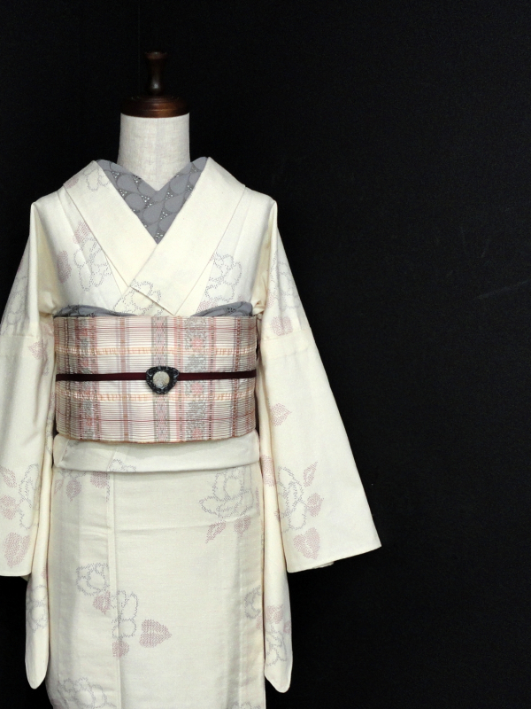 アンティーク帯留め　セルロイド　乱菊　浴衣着物小物 フェイクコーラル　大振り帯留 アンティーク帯留め セルロイド 乱菊 浴衣着物小物 フェイク