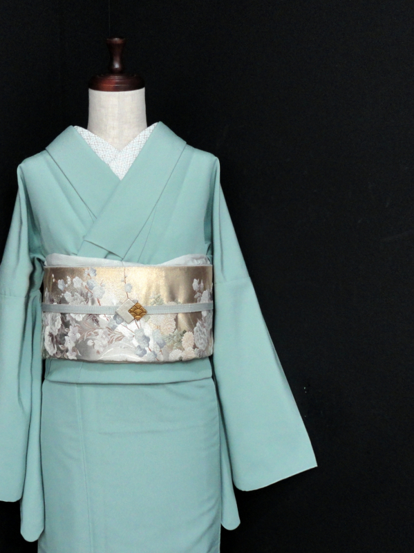 504mi44☆色無地 地紋 植物文 葉 くすんだ辛子色☆美品 袷】芥子色 四季草花鳳凰地紋 一つ紋 色無地 | 大山キモノ・ちぇ