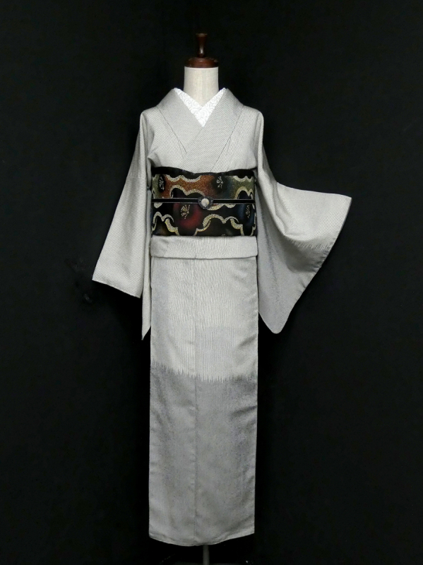 艶と気品をまとう ― 聴色の正絹訪問着フルセット 身丈163 裄丈67