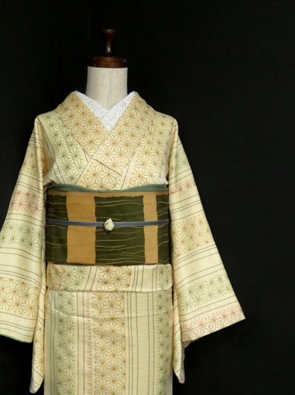 山吹のアンティーク着物 山吹のアンティーク着物